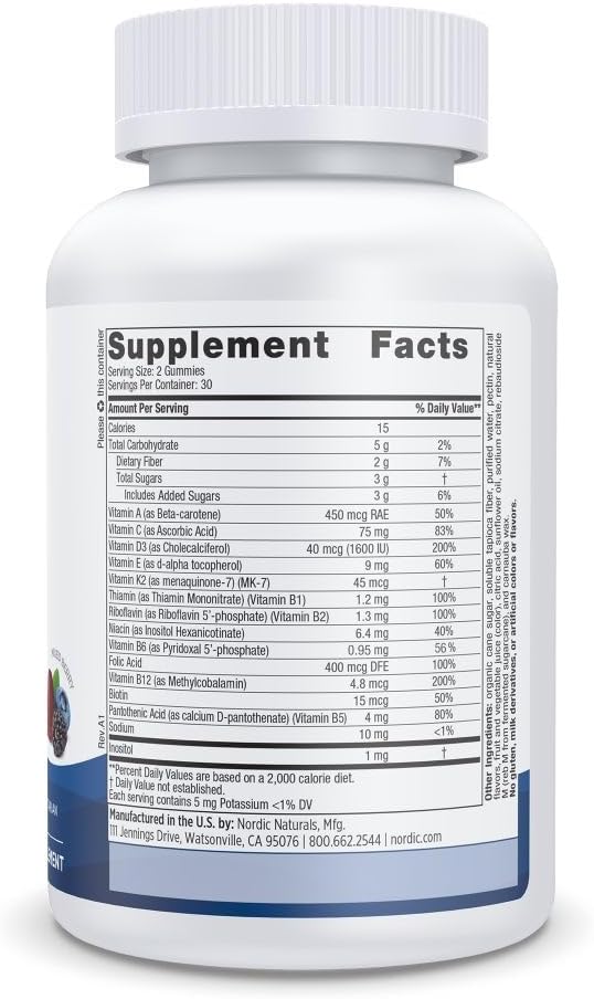 Nordic Naturals Men's Multivitamin Gummies, Mixed Berry - 60 Gummies - Support for Healthy Bones, Blood Vessels, Energy & Immunity - Non-GMO, Vegetarian - 30 Servings